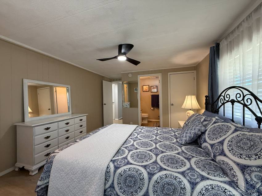 7711 Lakeshore Dr a Ellenton, FL Mobile or Manufactured Home for Sale